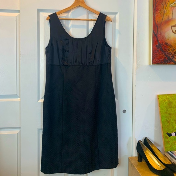 Tahari Dresses & Skirts - Tahari ASL Evening Dress